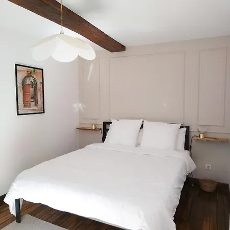 Vue Sur Château-fort 3 étoiles *