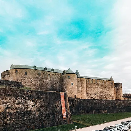 Vue Sur Château-fort 3 étoiles * Sedan