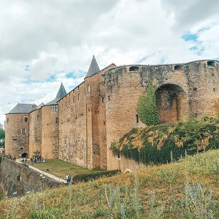 Vue Sur Château-fort 3 étoiles Appartamento Sedan